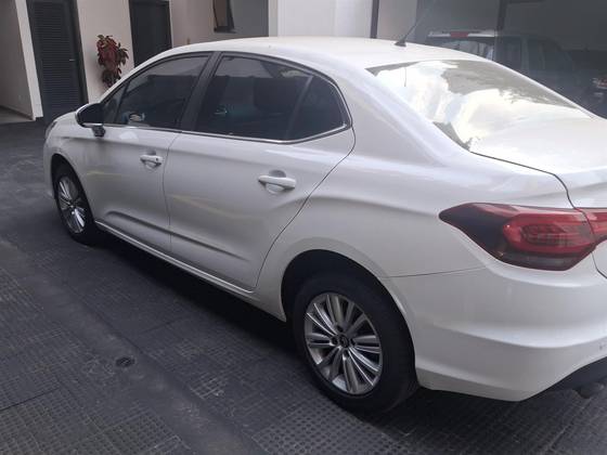 CITROËN C4 LOUNGE 1.6 THP FLEX LIVE BUSINESS BVA CITROËN C4 LOUNGE 1.6 THP FLEX LIVE BUSINESS BVA